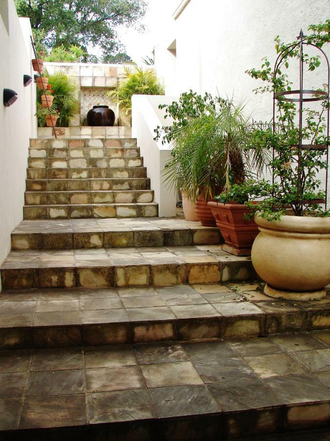 Majorca House Bed & Breakfast Съмърсет Уест Екстериор снимка